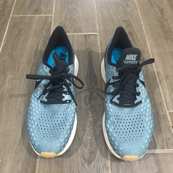 nike pegasus 35 size 10.5